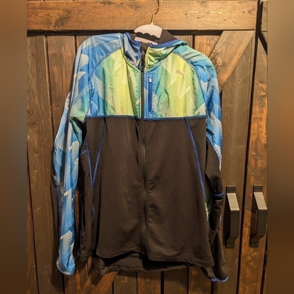 Puma athletic jacket with hood size L - Picture 1 of 14